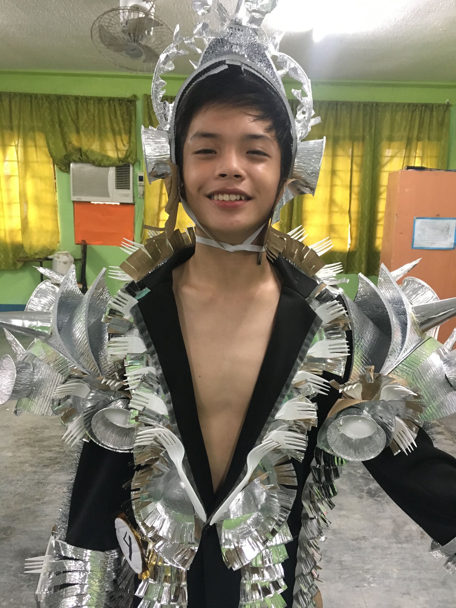 Future costume — crafty example